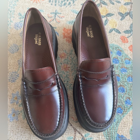 G.H.BASS Weejuns Whitney Super Lug Loafers - Picture 4 of 8
